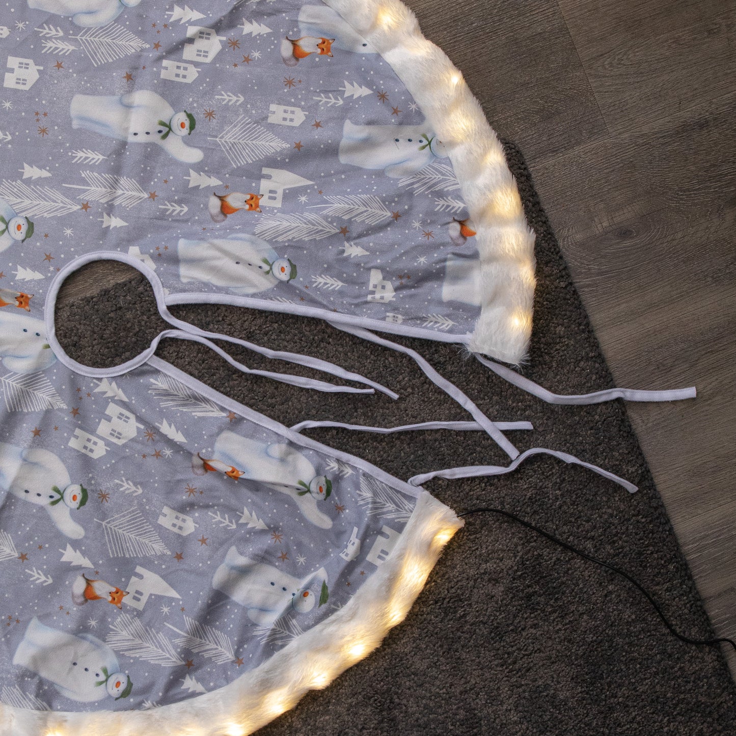 90cm USB Powered Light up The Snowman Fabric Christmas Tree Skirt with LEDs