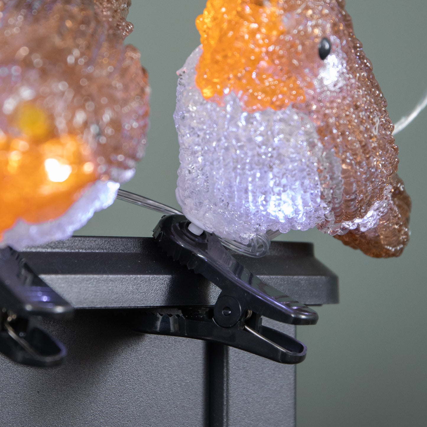 Set of 5 Light up Acrylic Christmas Robin Decoration with 30 Ice White LEDs