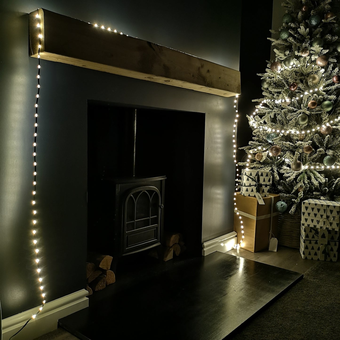 8.7m Indoor Outdoor Flexibrights Christmas Lights with 250 Warm White LEDs