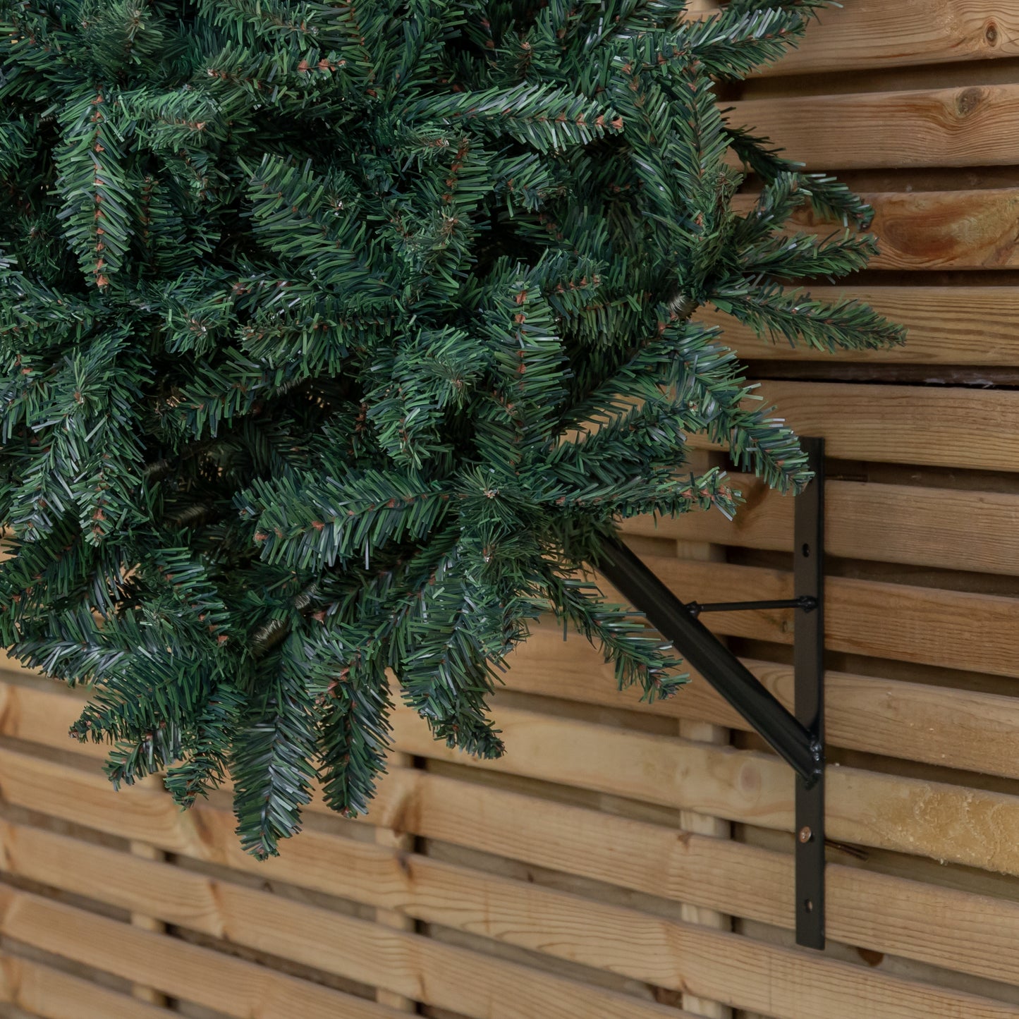 3ft (90cm) Artificial Wall Mounted Christmas Tree with Wall Bracket