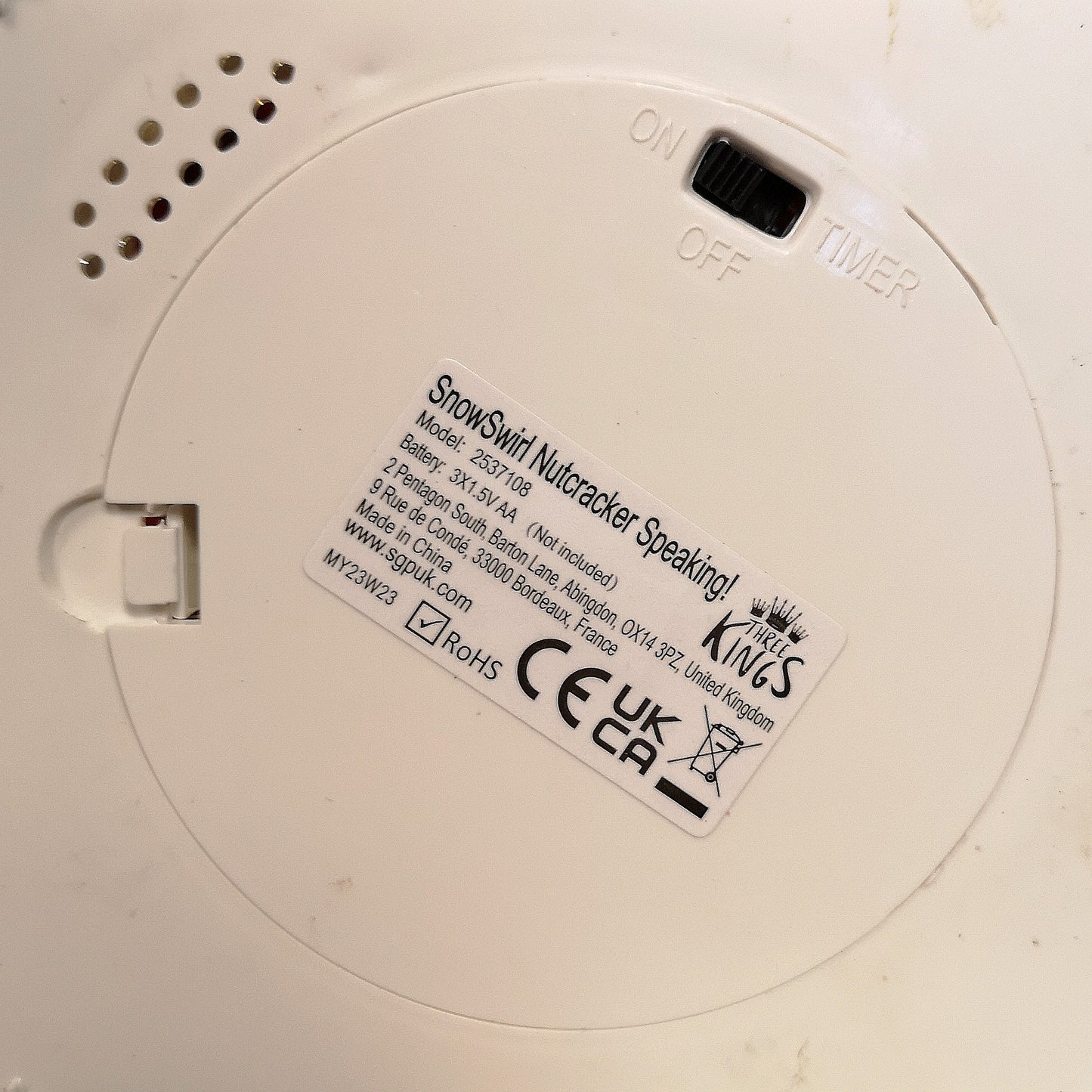 27cm LED Christmas Glitter Water Spinner Red Telephone Box with Nutcracker Scene