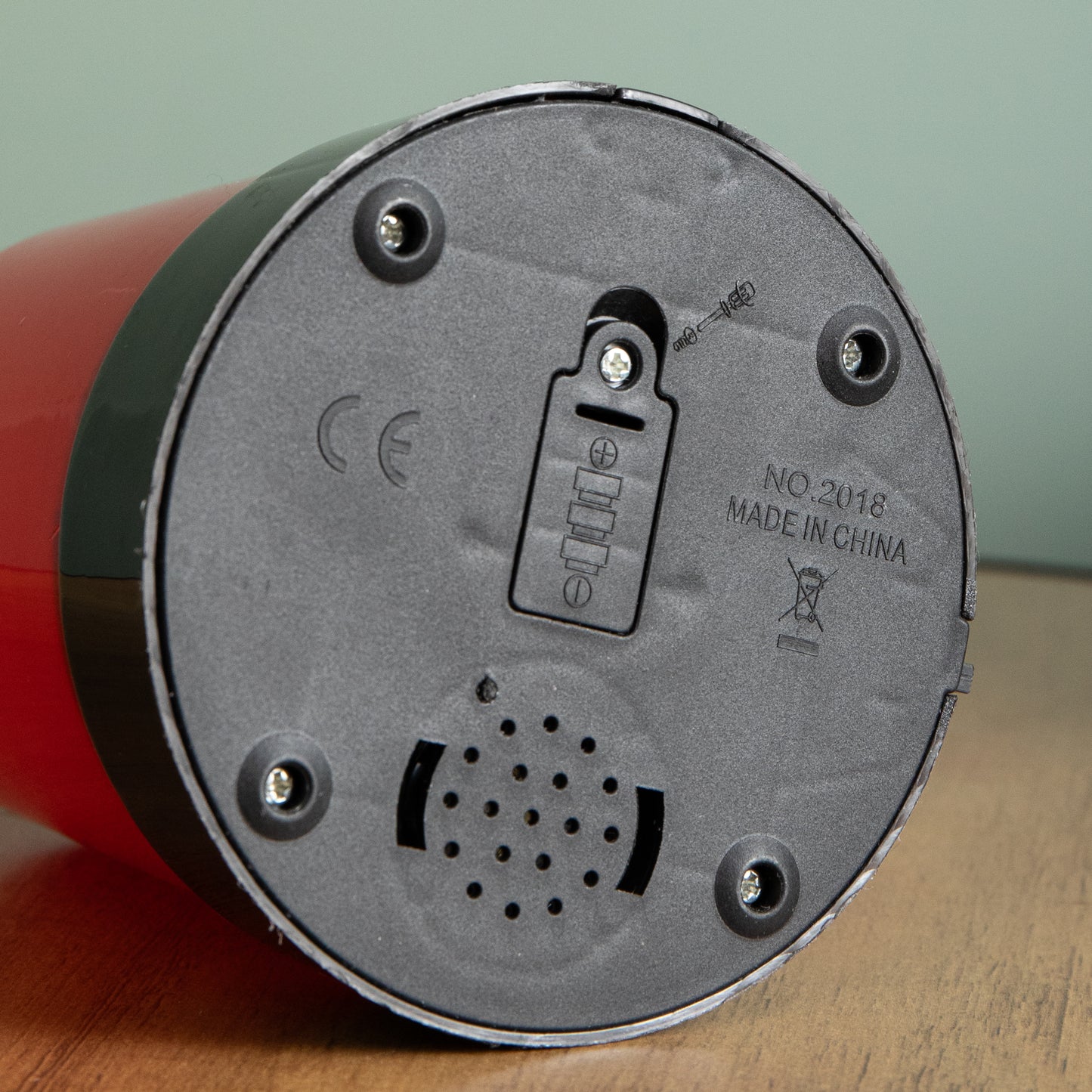 Motion Activated Christmas Present Snoop Alarm With A Flashing Light And 90 Decibel Siren