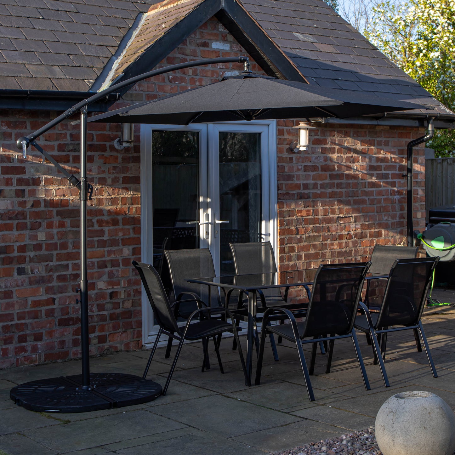 Outdoor 6 Person Rectangular Glass Top Garden Dining Table Chairs With Black Banana Parasol and Base