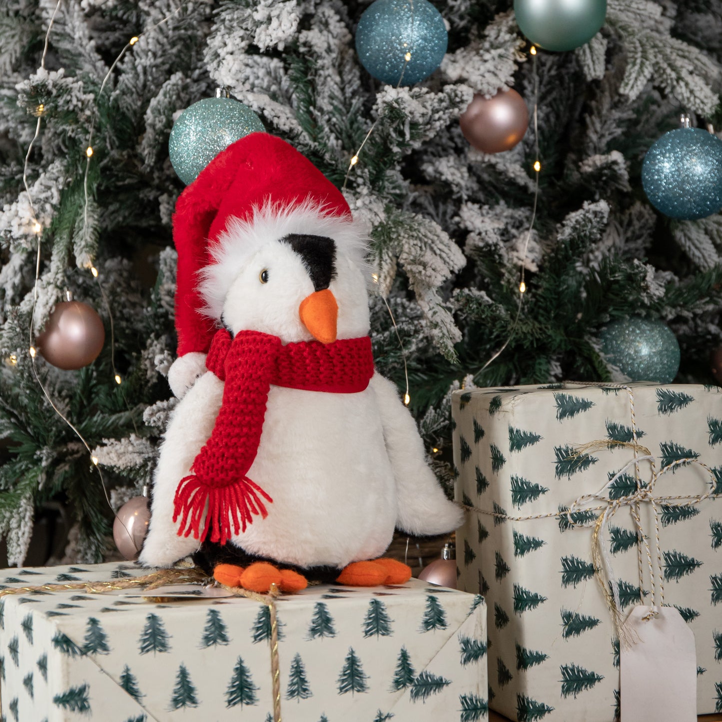 22cm Soft Cuddly Puppa Penguin Christmas Decoration with Santa Hat