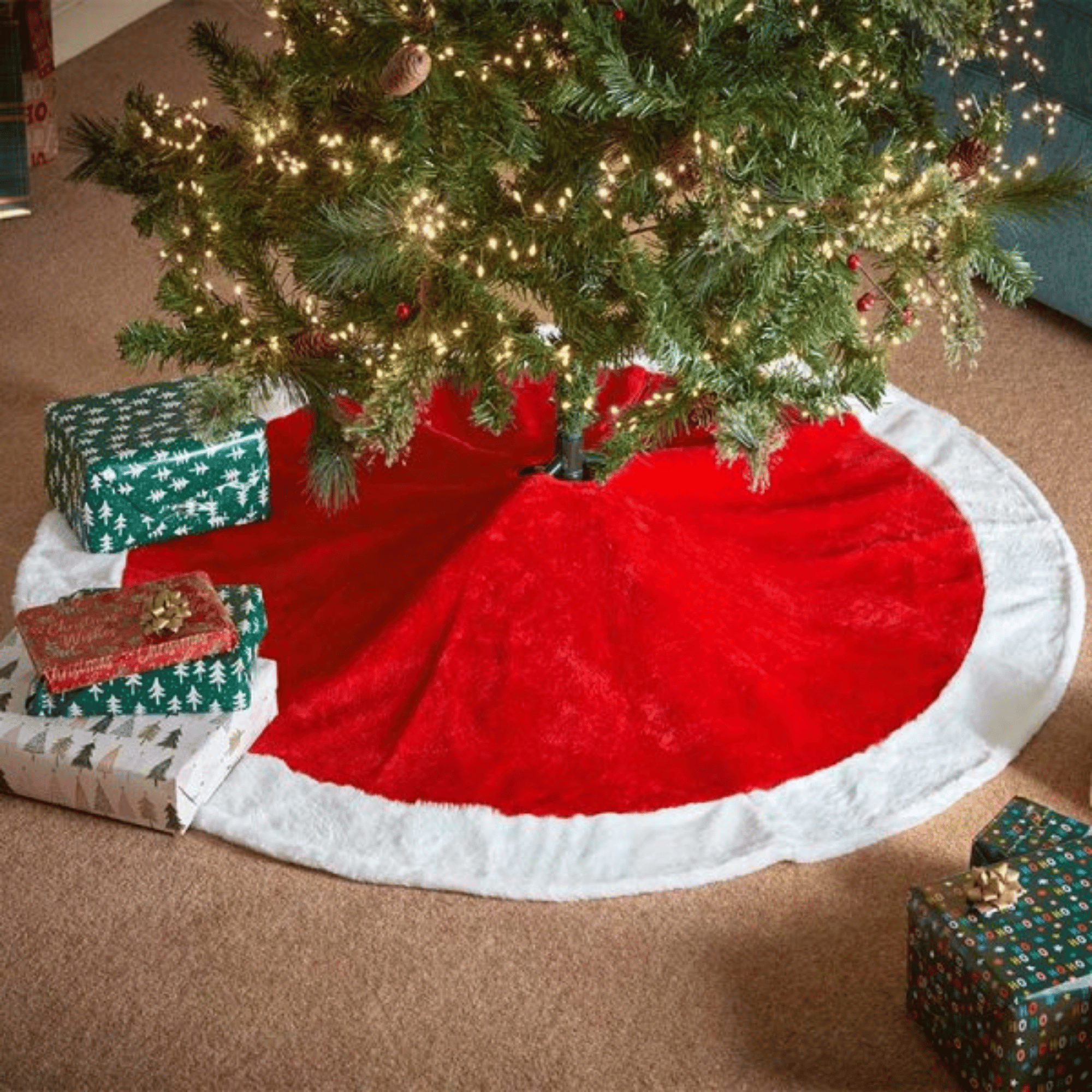 1.2m Red and White Soft Fabric Traditional Christmas Tree Skirt