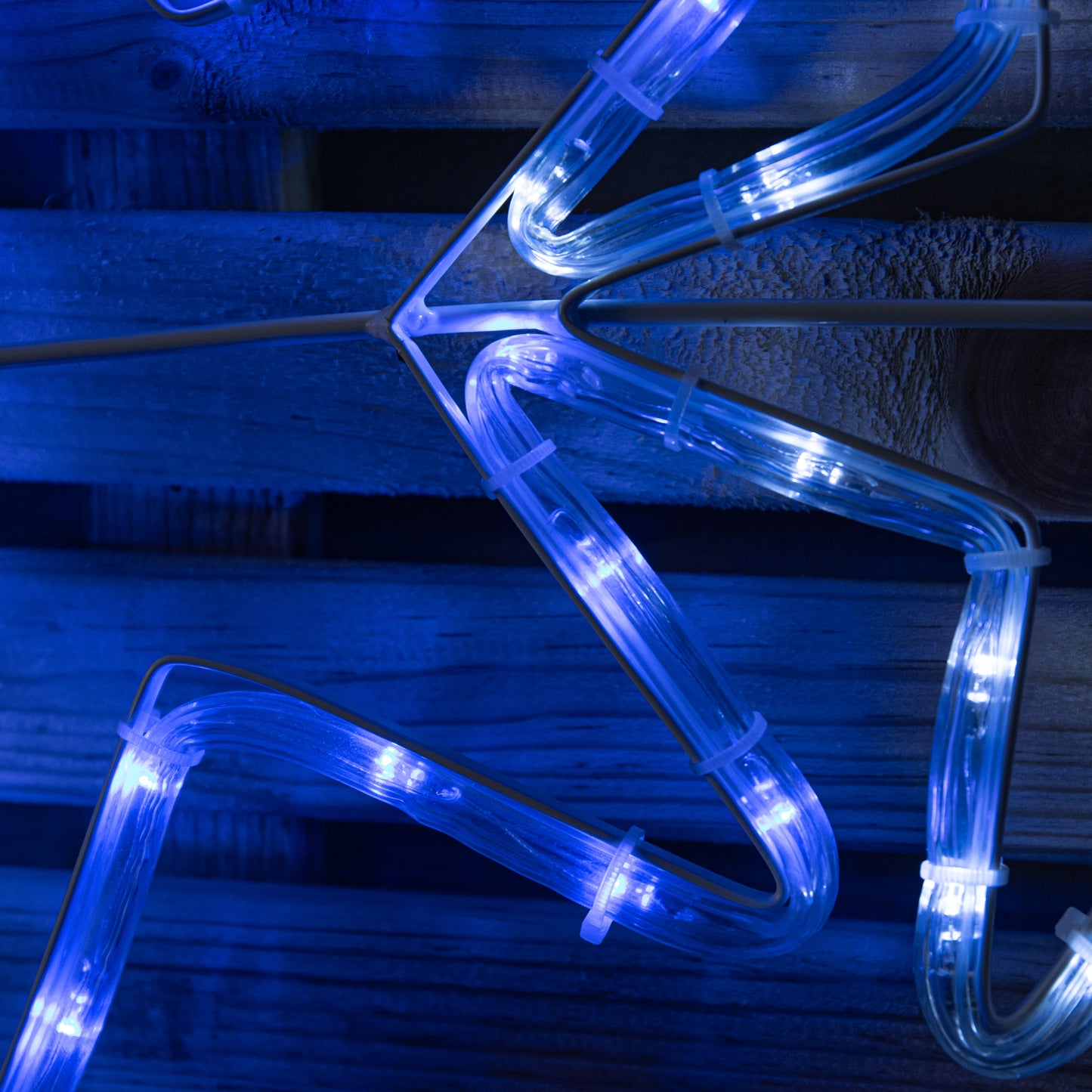 1.2m Light up 7 Star Christmas Silhouette Rope Light with Blue & Cool White LEDs