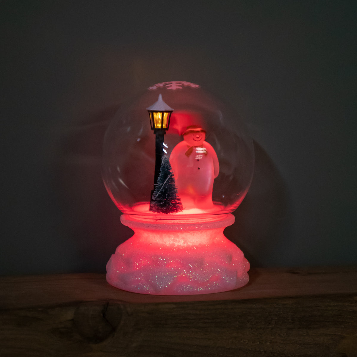 12cm Battery Operated Light up Christmas Snow Globe with The Snowman & Multi-Coloured LEDs