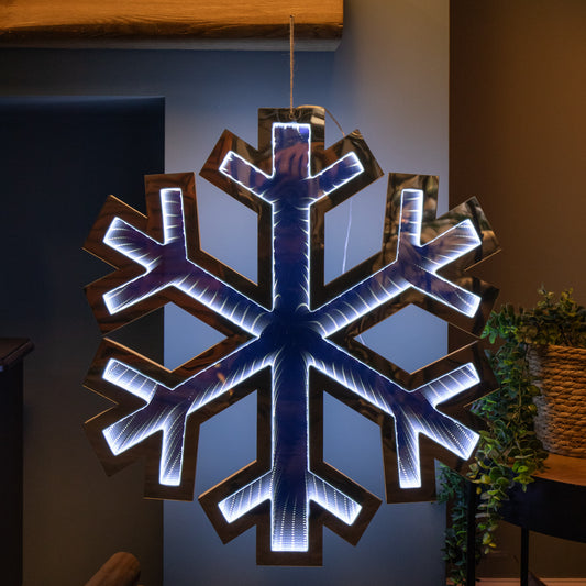 Factory Seconds: 60cm Infinity Light up Hanging Snowflake Christmas Decoration with White LEDs