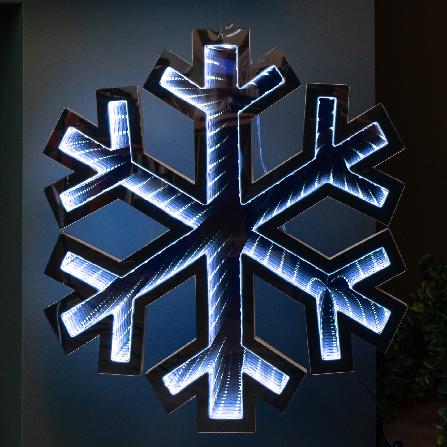 40cm LED Infinity Light Hanging Snowflake