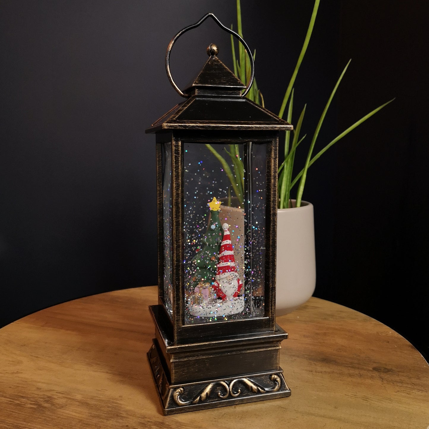 28cm LED Christmas Glitter Water Spinner Antique Lantern Snowy Gonk Scene