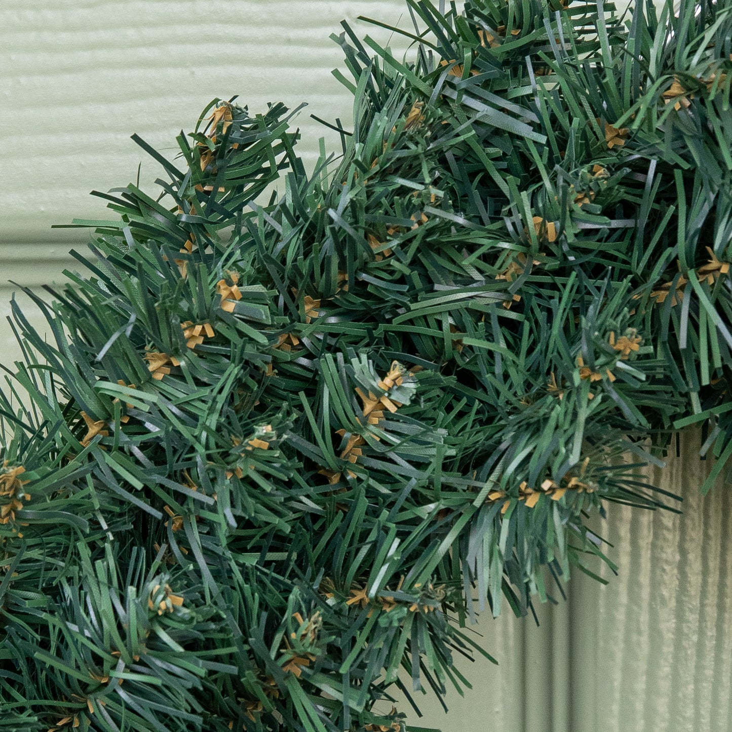 47cm Plain Green Woodcote Spruce Hanging Christmas Wreath