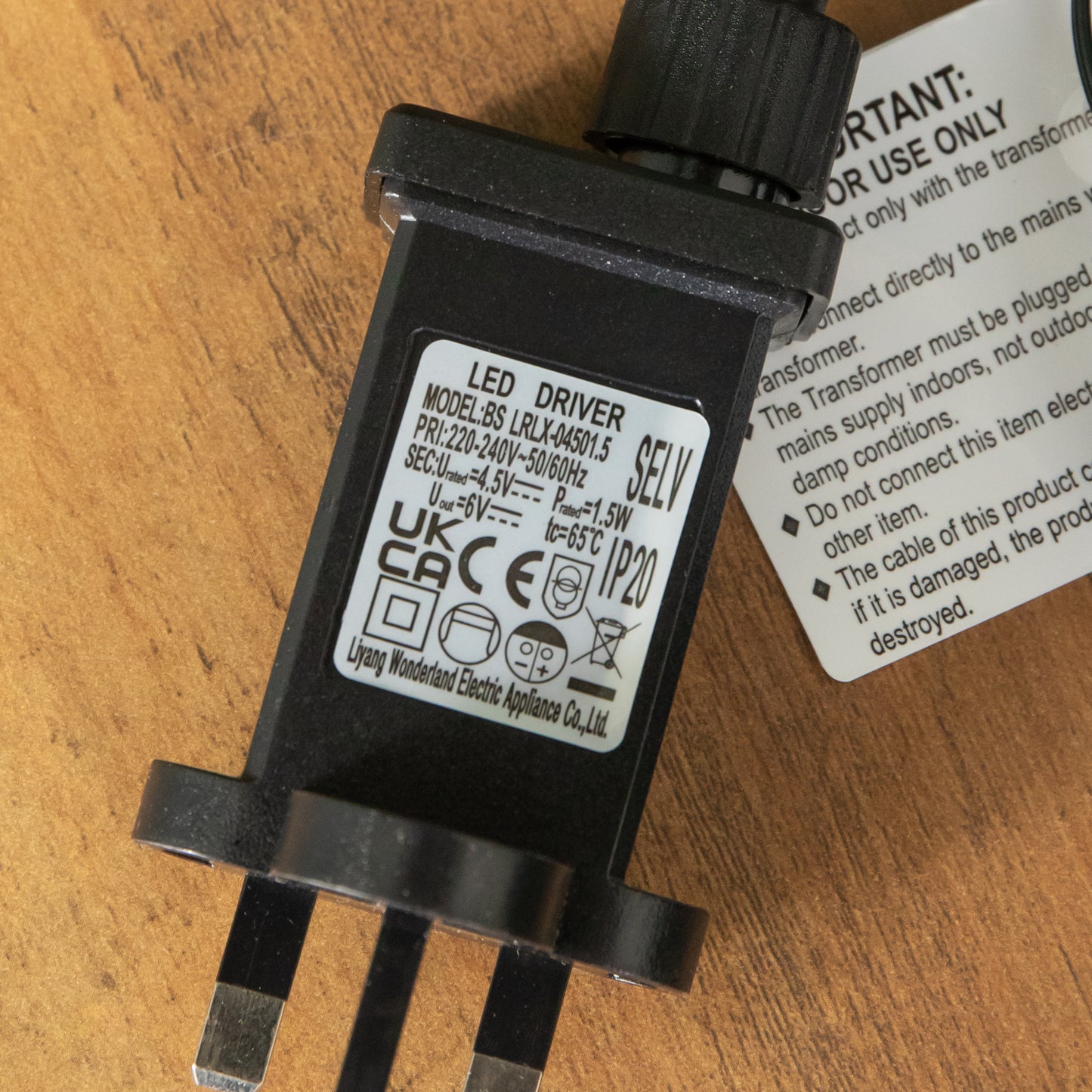3 x AA Battery Replacement Plug in Power Adapter