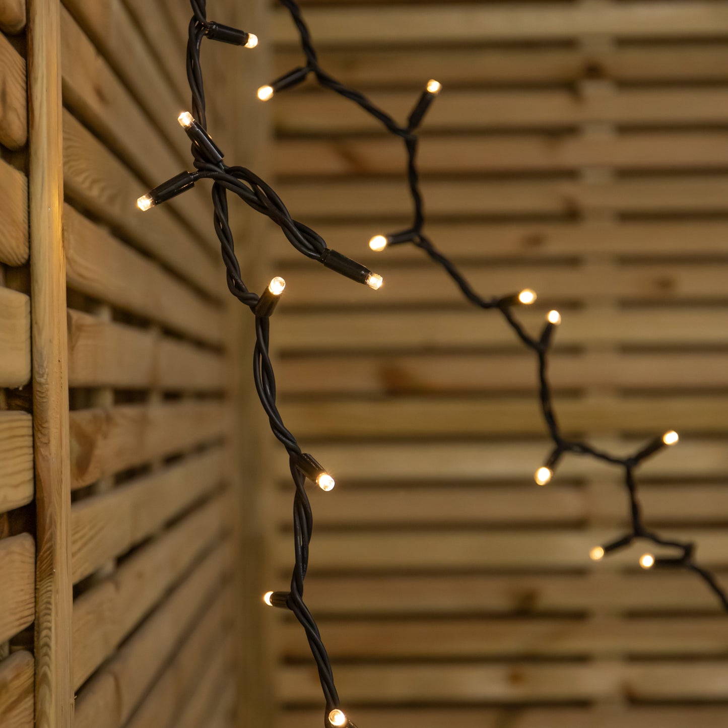 24m Set of 300 Connectable String Lights with Warm White LEDs