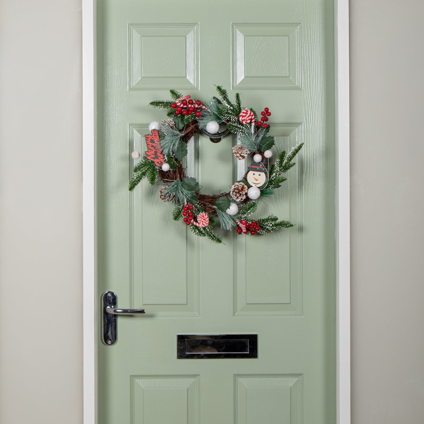40cm Candy Swirls Christmas Wreath with Pinecones Red Berries and Candy Canes