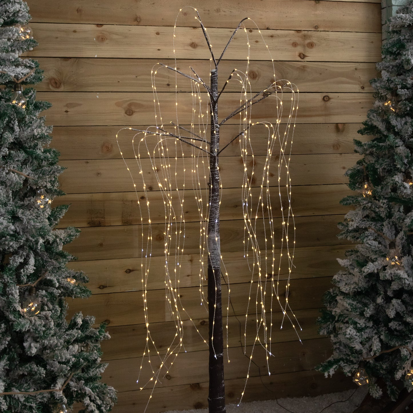 1.8m (6ft) Brown Flocked Willow Christmas Tree with 600 Warm White LEDs