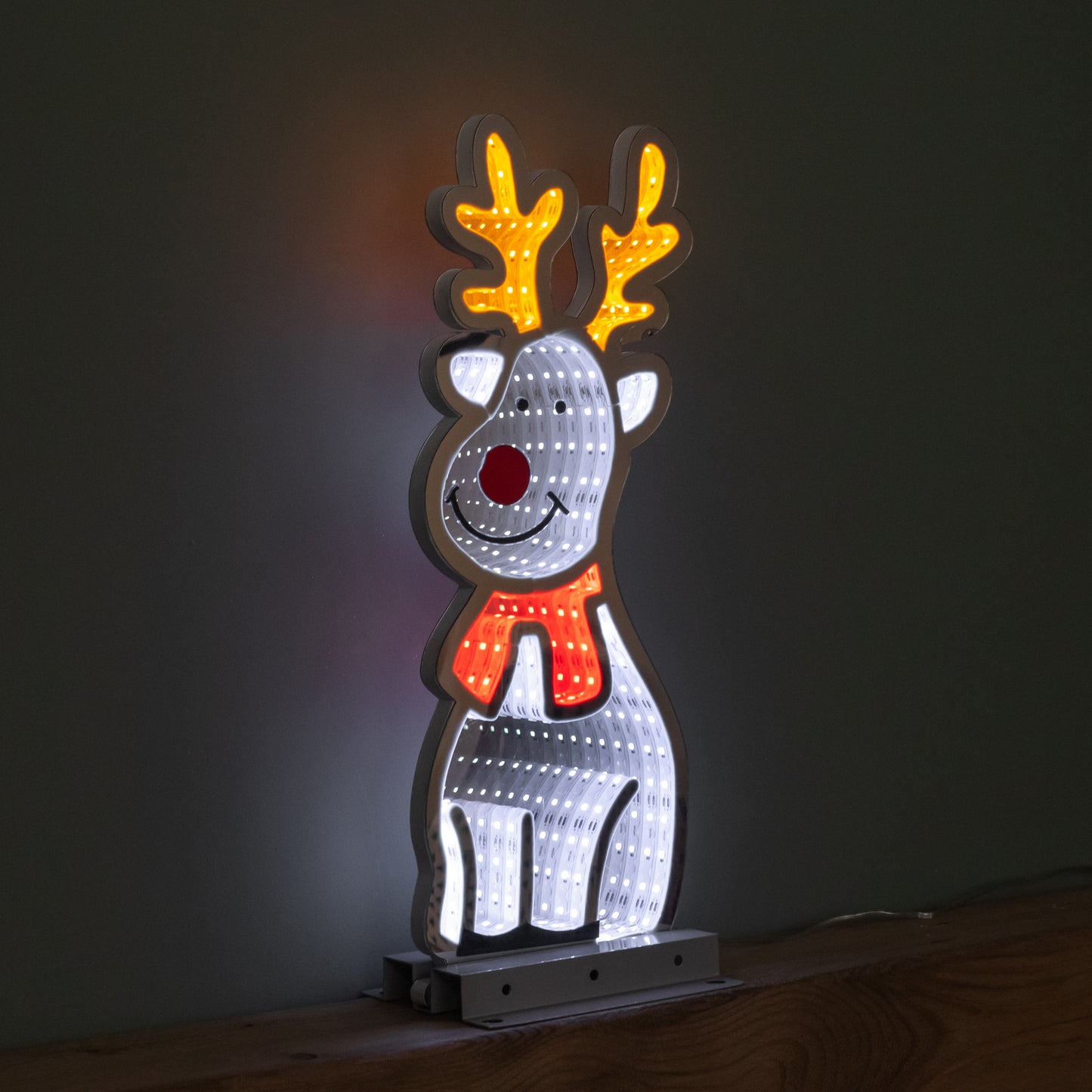 40cm Light up Christmas Reindeer Infinity Mirror Decoration on Metal Base with LEDs
