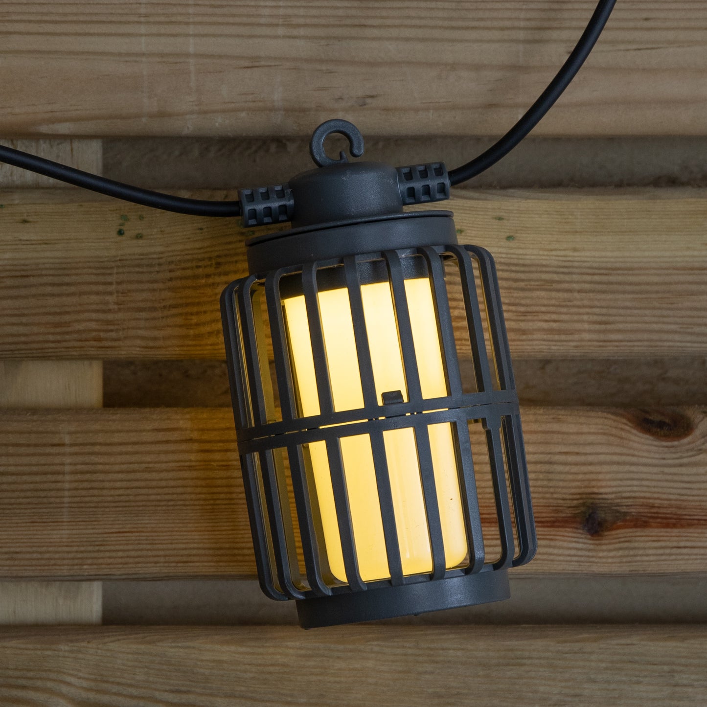 4.5m Set of 10 Connectable Urbane String Lights with Warm White LEDs