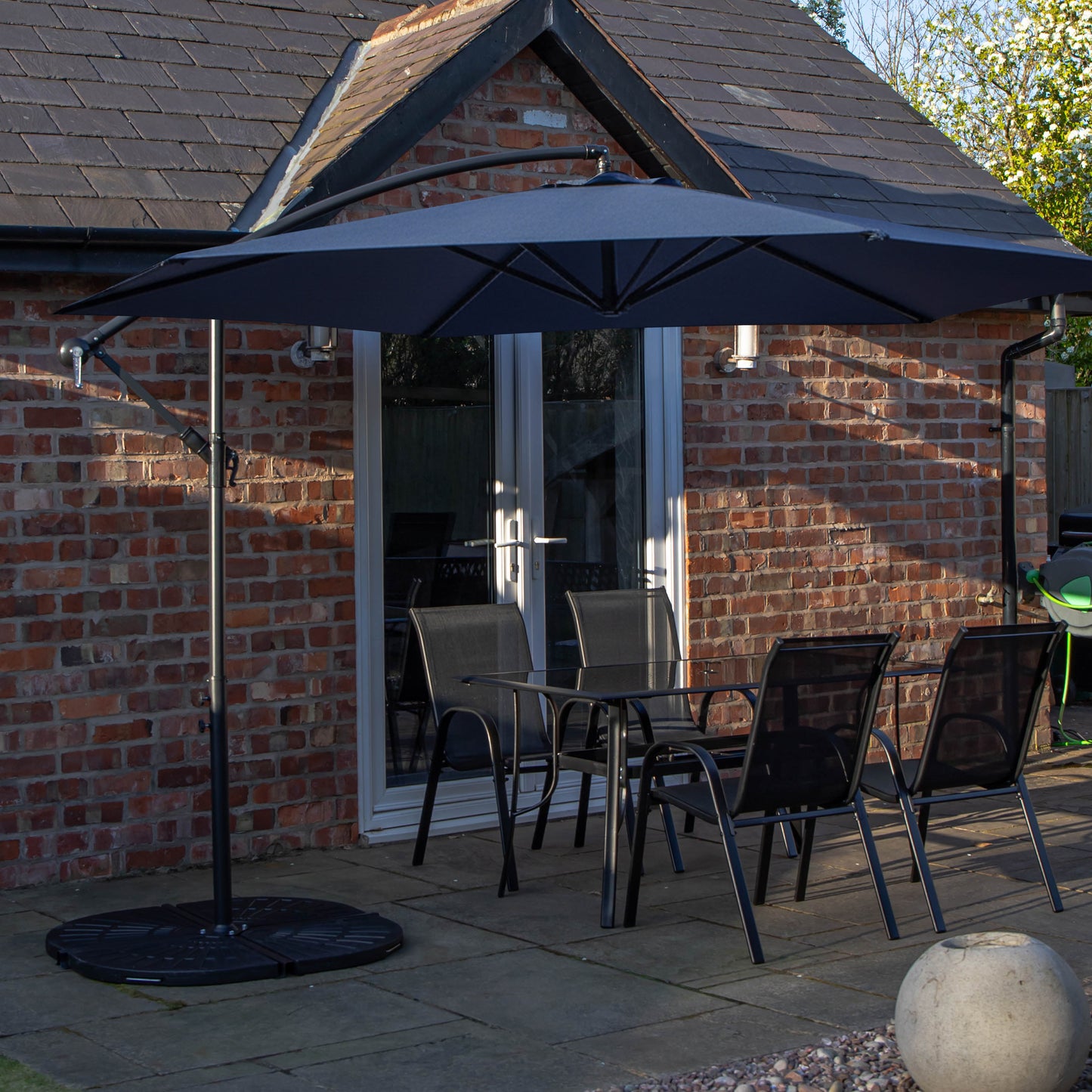 Outdoor 4 Person Rectangular Glass Top Garden Dining Table Chairs With Blue Banana Parasol and Base