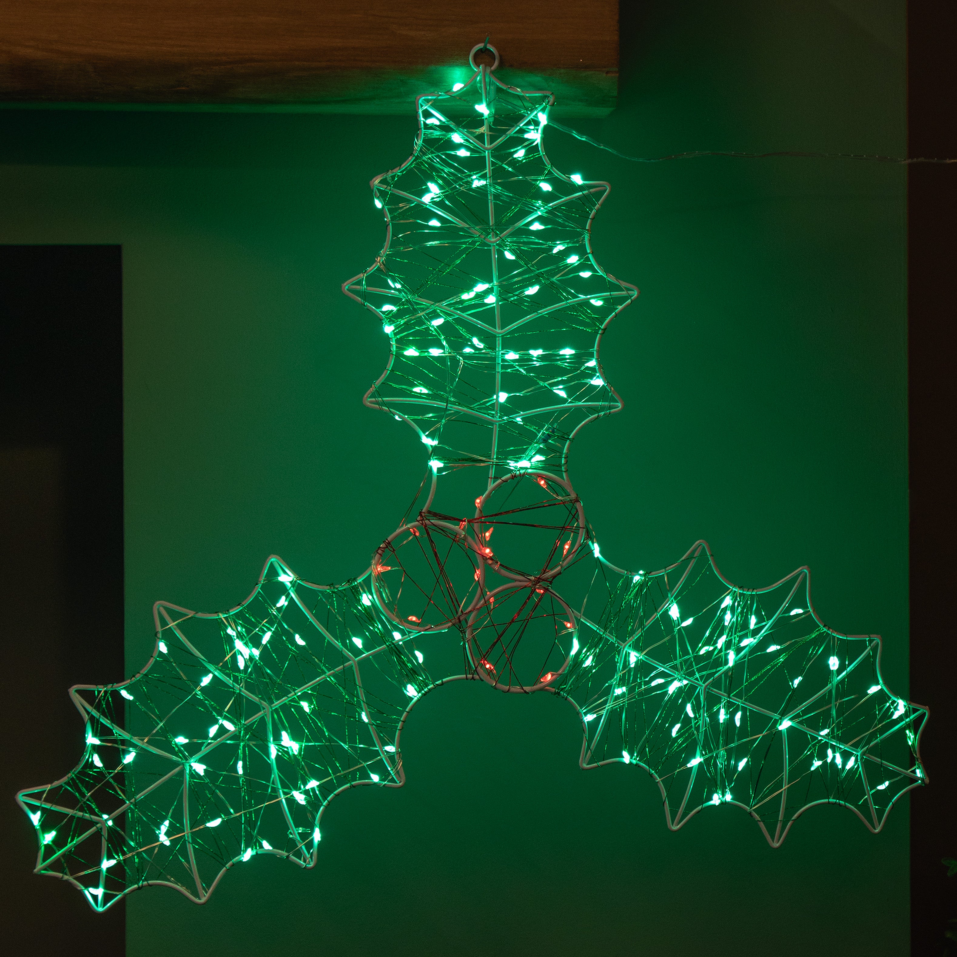 42cm x 44cm Light up Christmas Holly and Berries Dewdrop Silhouette with Twinkling LEDs
