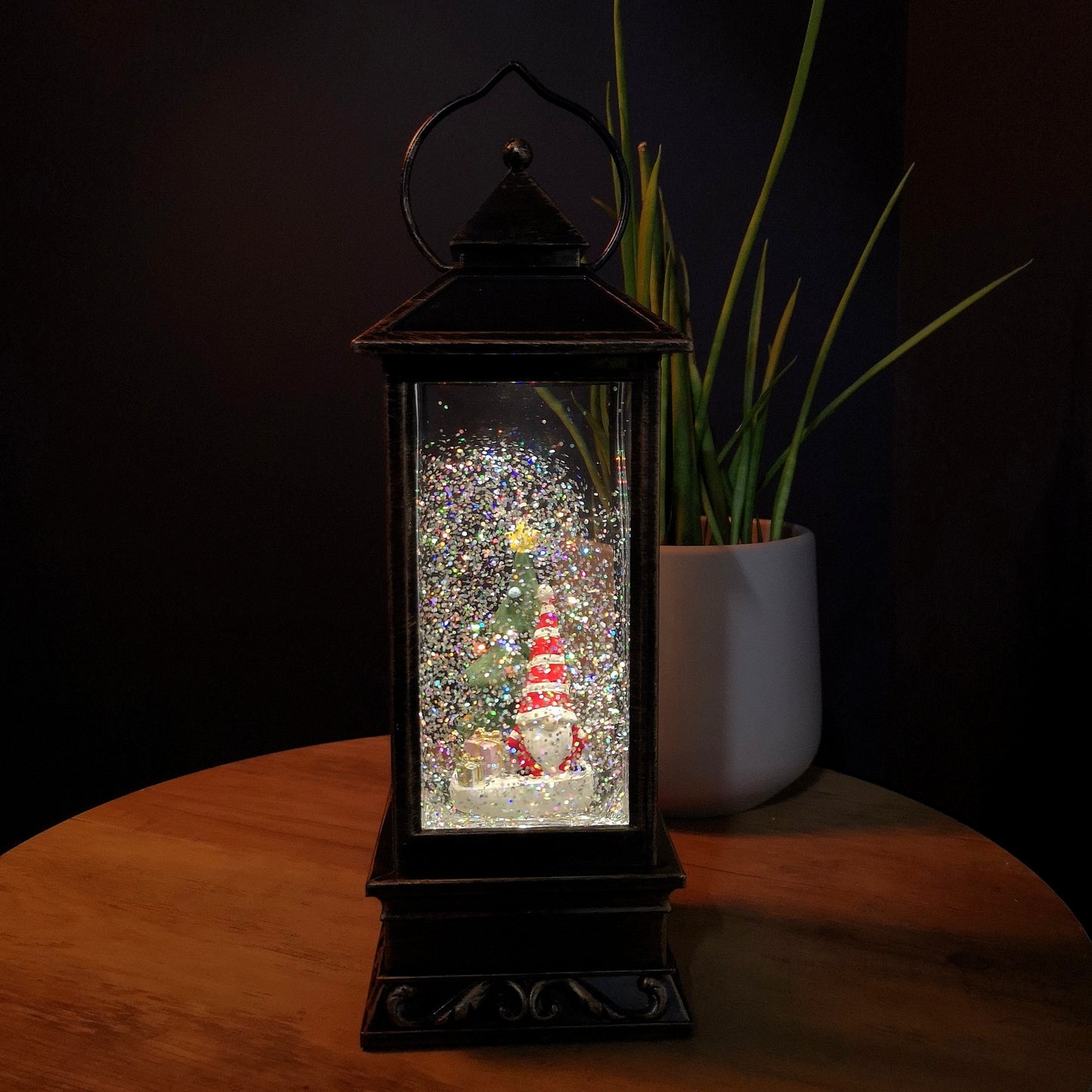 28cm LED Christmas Glitter Water Spinner Antique Lantern Snowy Gonk Scene