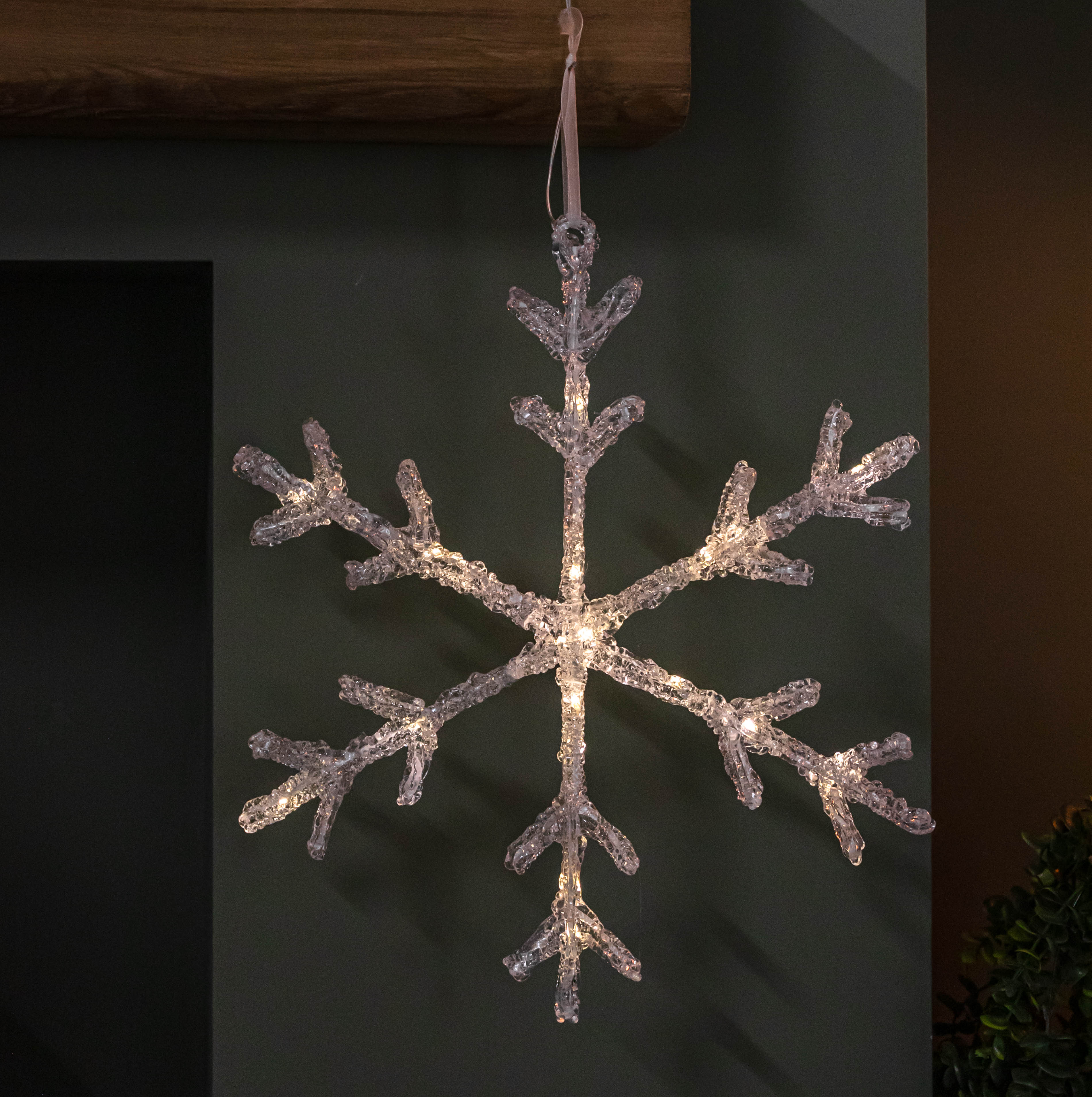 37cm Battery Powered Light up Ice Christmas Snowflake Hanging Decoration with Warm White LEDs
