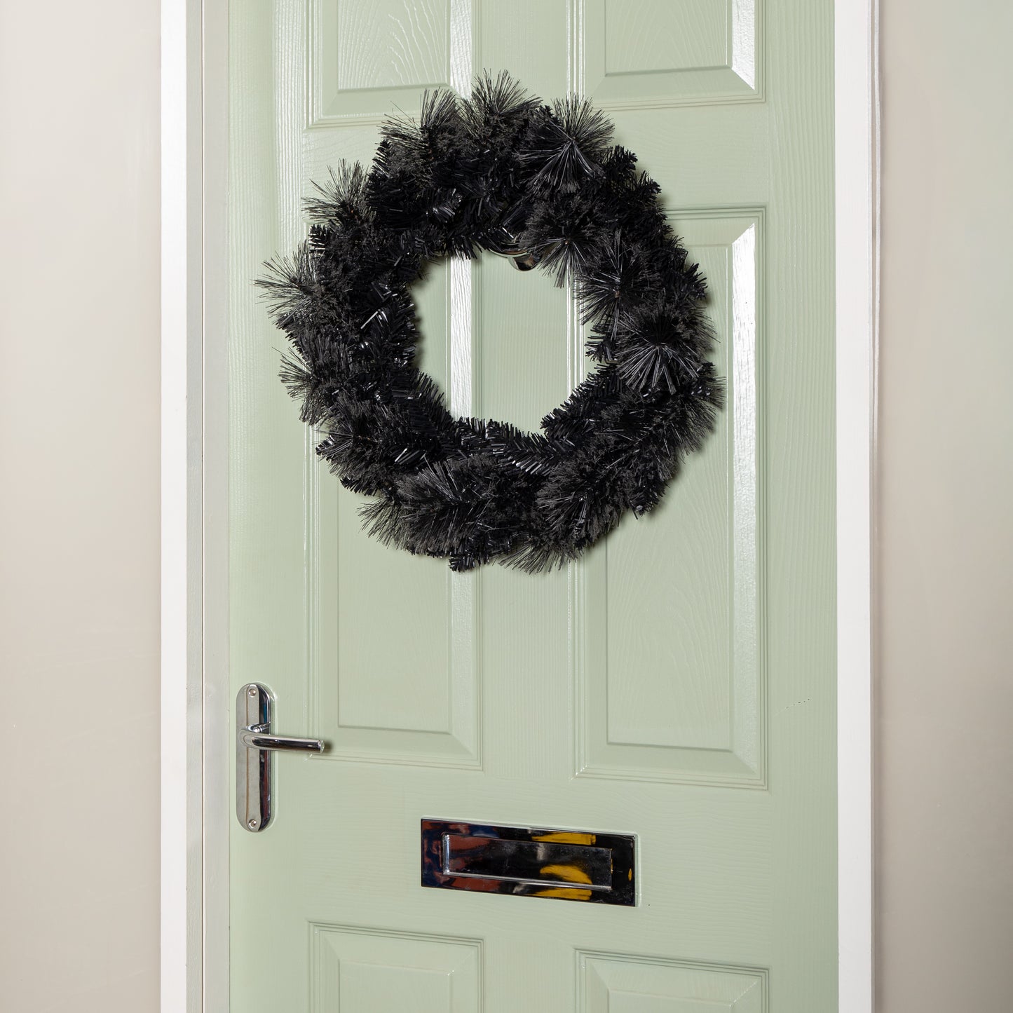 50cm Plain Black Tipped Hanging Christmas & Halloween Artificial Wreath