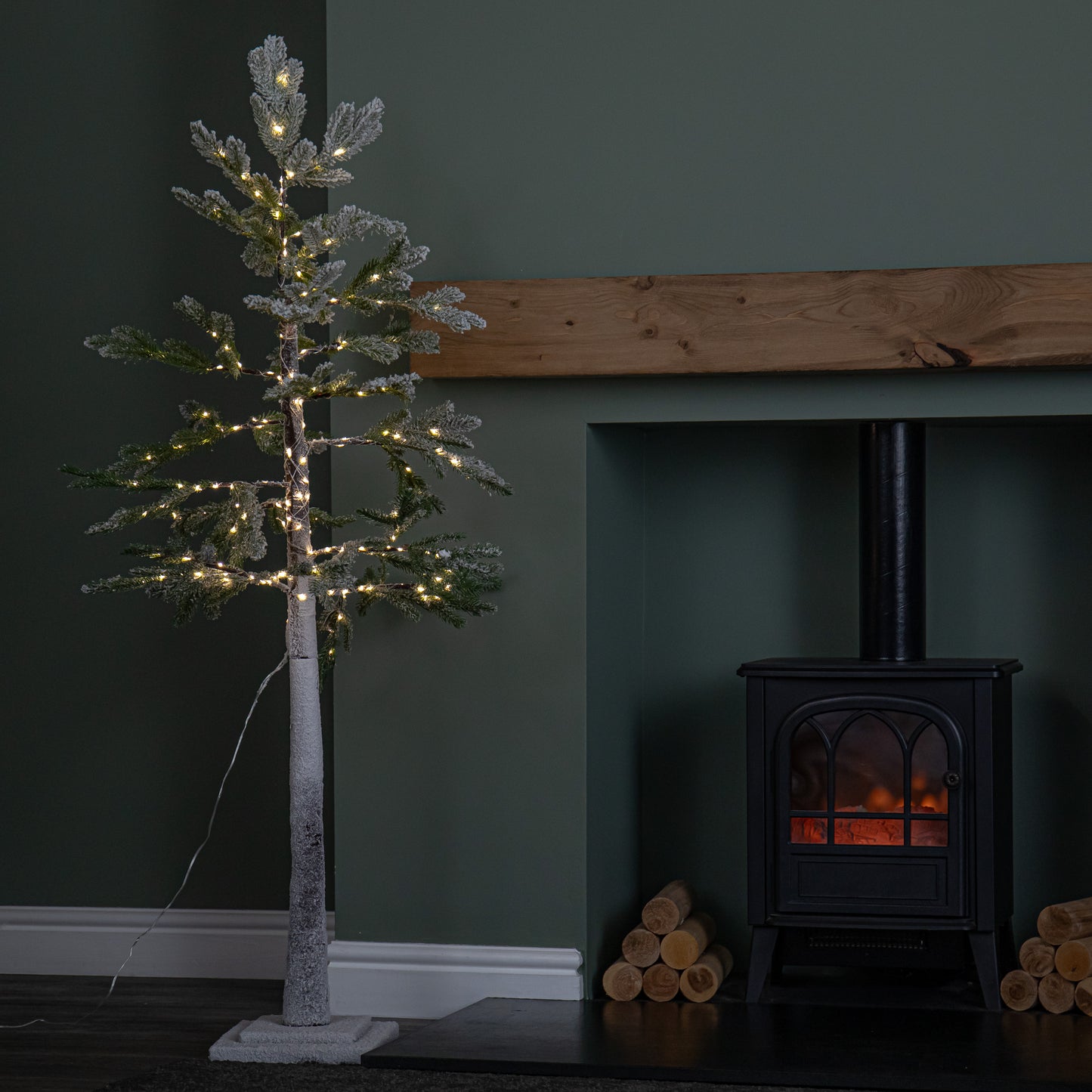 1.5m (5ft) Light up Snow Flocked Christmas Pine Tree with 240 Warm White LEDs