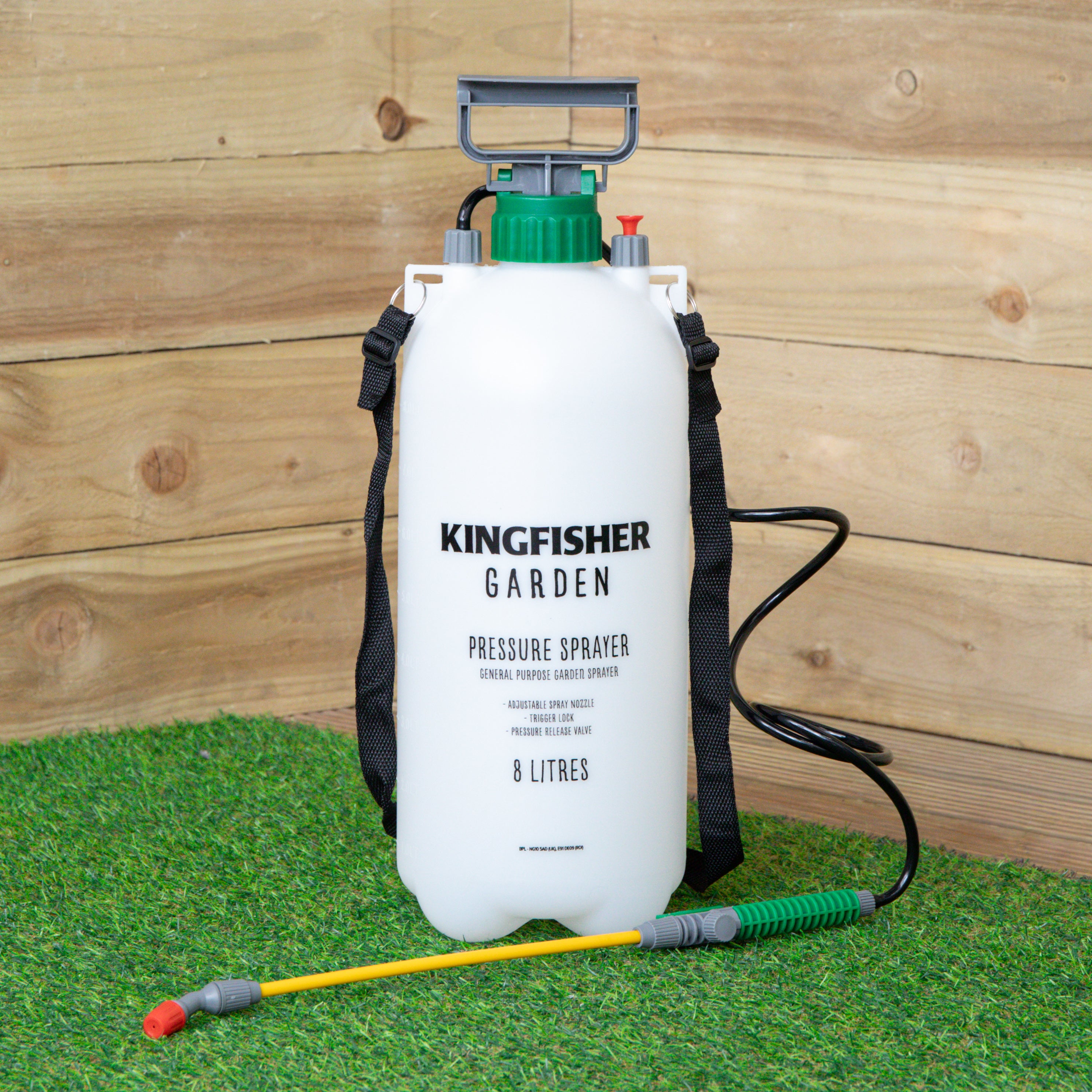8 Litre Garden Pressure Sprayer with Shoulder Strap & Lance
