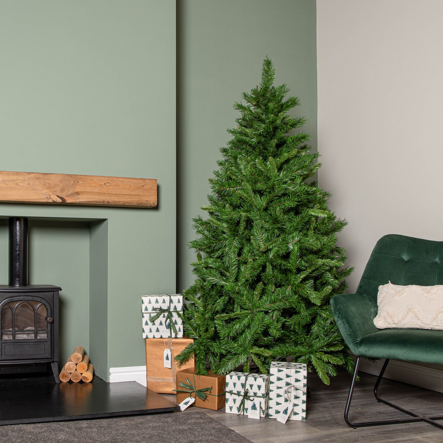 6ft (1.8m) Luxury Kateson Fir Artificial Green Christmas Tree with 816 Tips