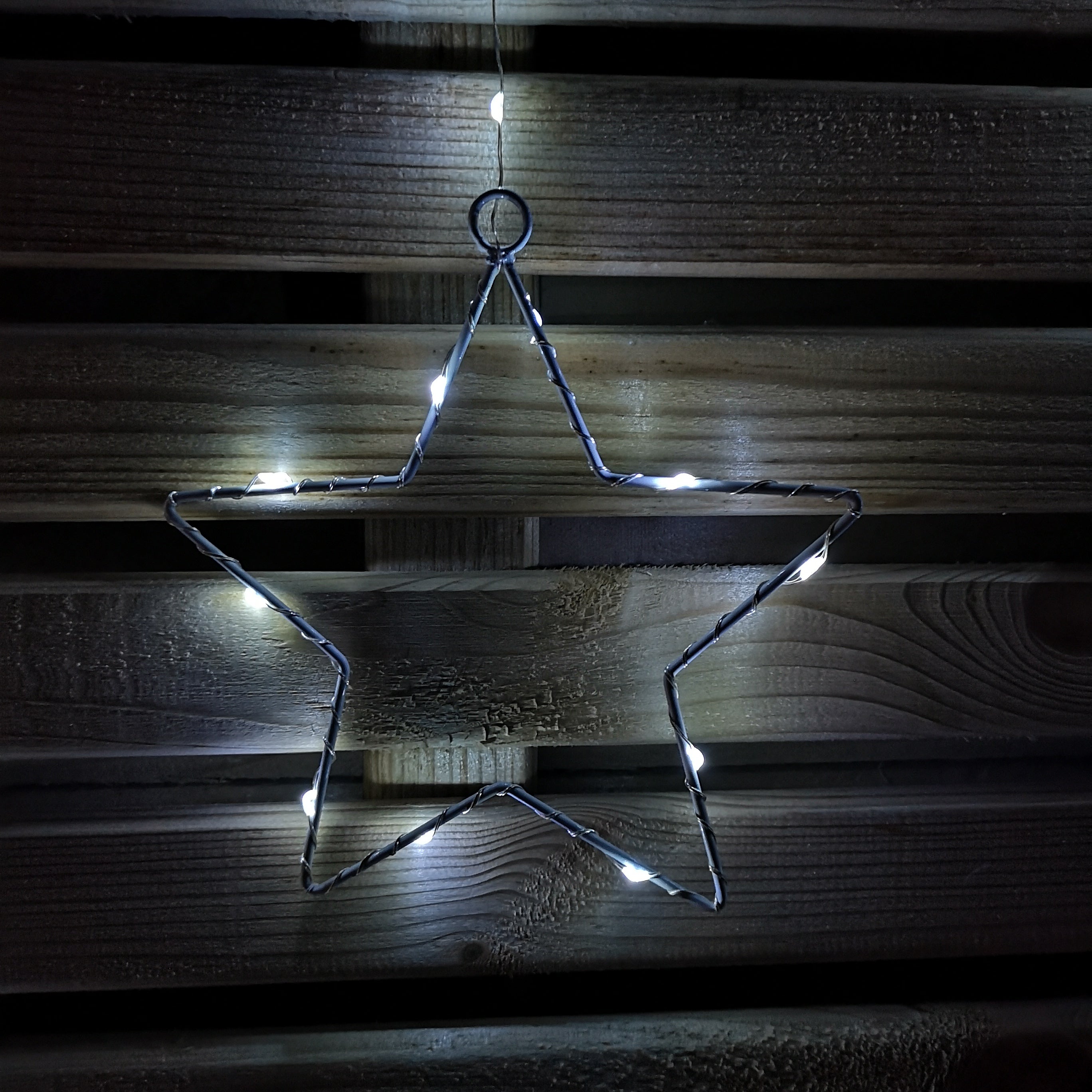 1.2m Battery Operated Christmas Star Curtain Lights with 140 White LED