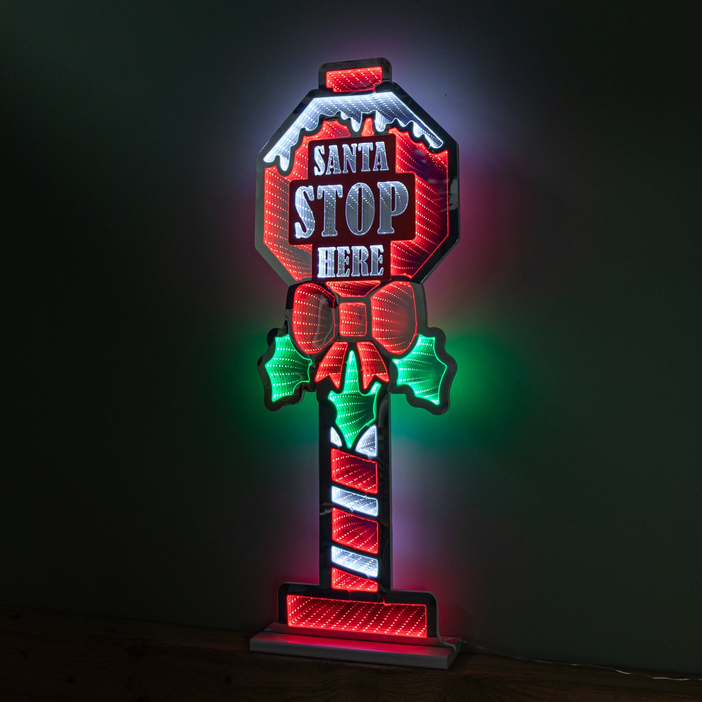 90cm Light up Santa Stop Here Sign Christmas Infinity Decoration with LEDs