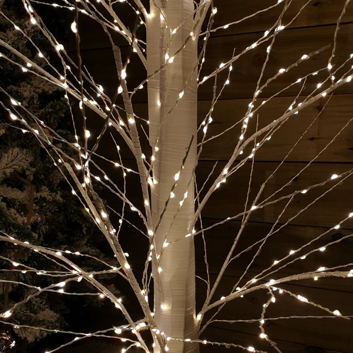 Factory Seconds: 7ft (2.1m) White Modelling Micro Dot Tree with 1,700 Twinkling LEDs in Warm white 