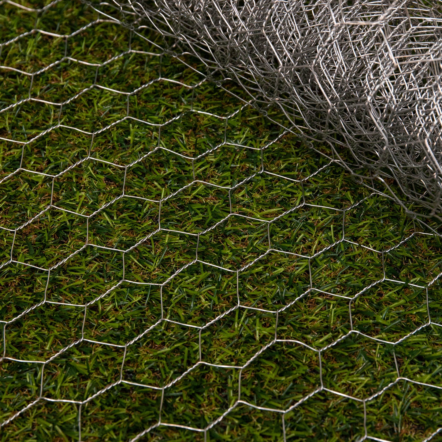 5m x 0.9m x 25mm Galvanised Chicken Wire Garden Netting / Fencing