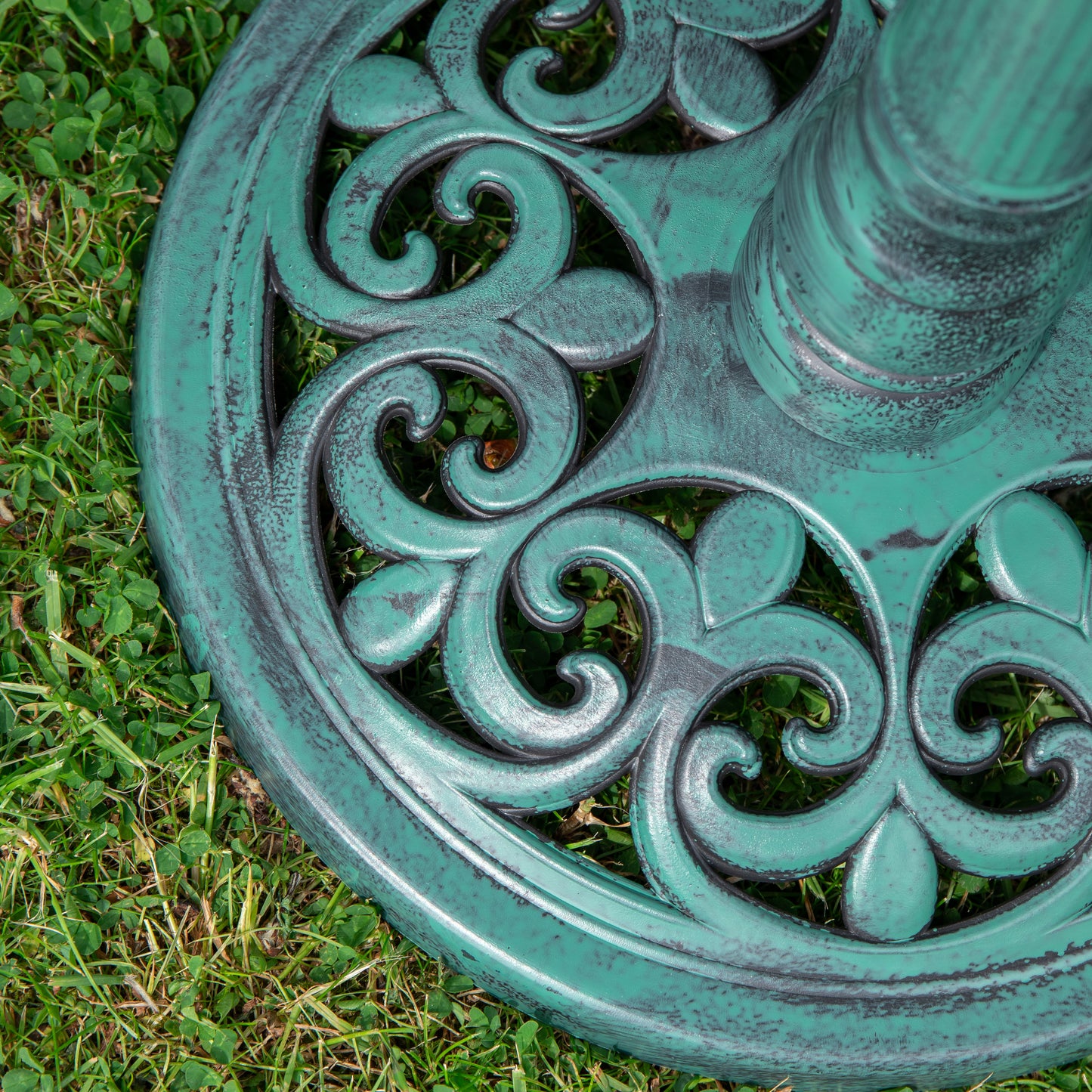 63cm Verdi Green Traditional Garden Patio Resin Bird Bath