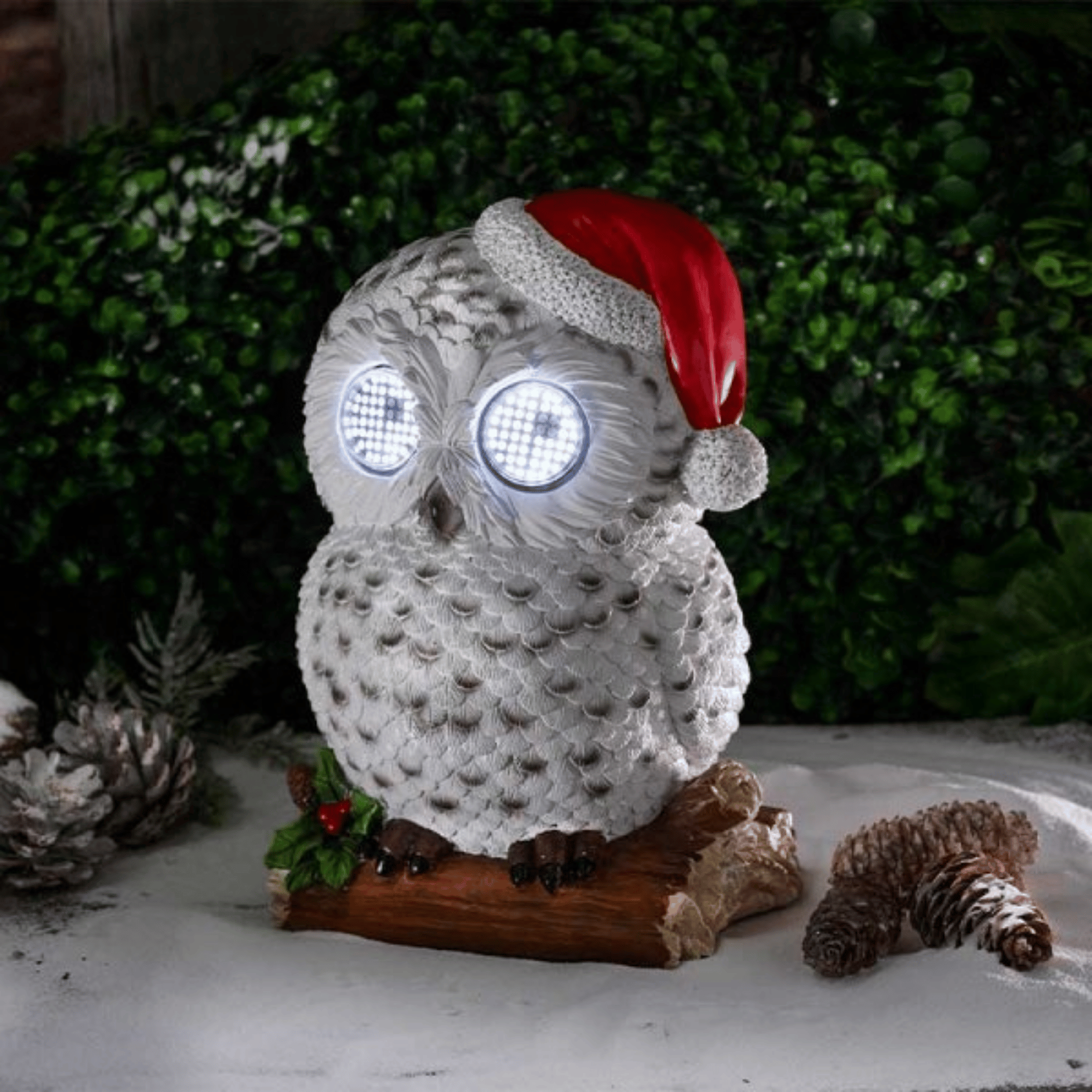 25cm Battery Operated Outdoor Blinkin' Snowy Christmas Owl with White LEDs & Timer Function