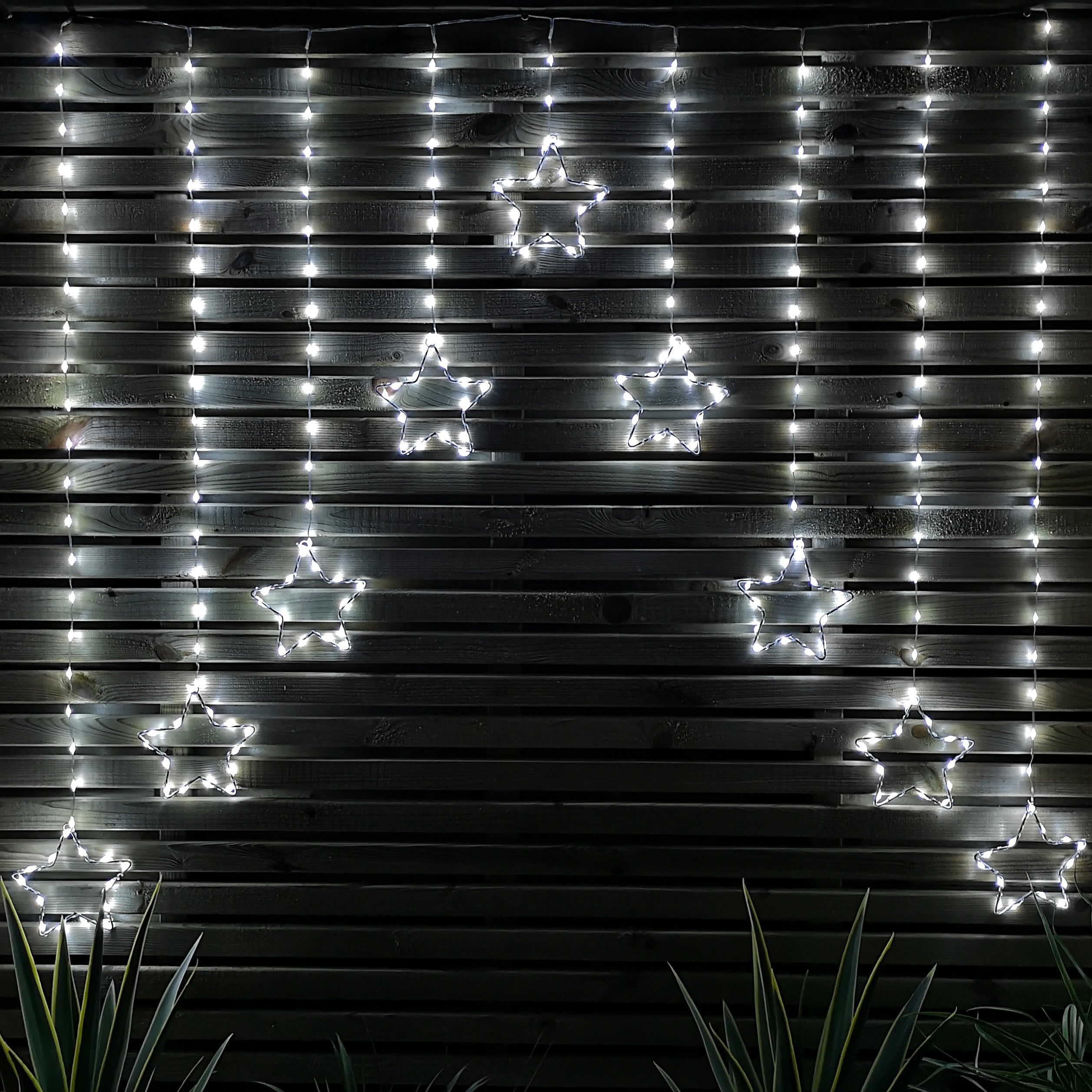 Factory Seconds: 1.2m Cool White LED Star Curtain Lights Christmas Decorations