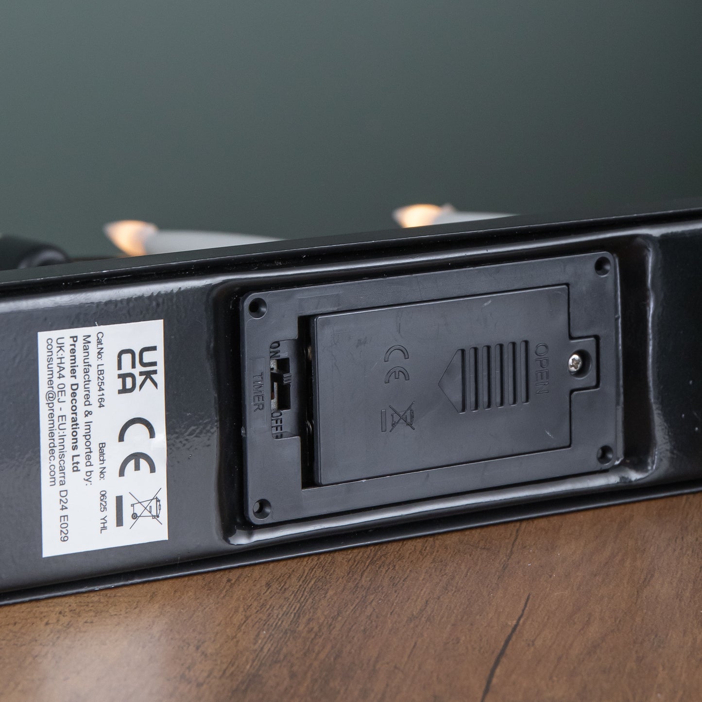 32cm Battery Operated Light up Black Metal Christmas Candlebridge with 5 Warm White LEDs