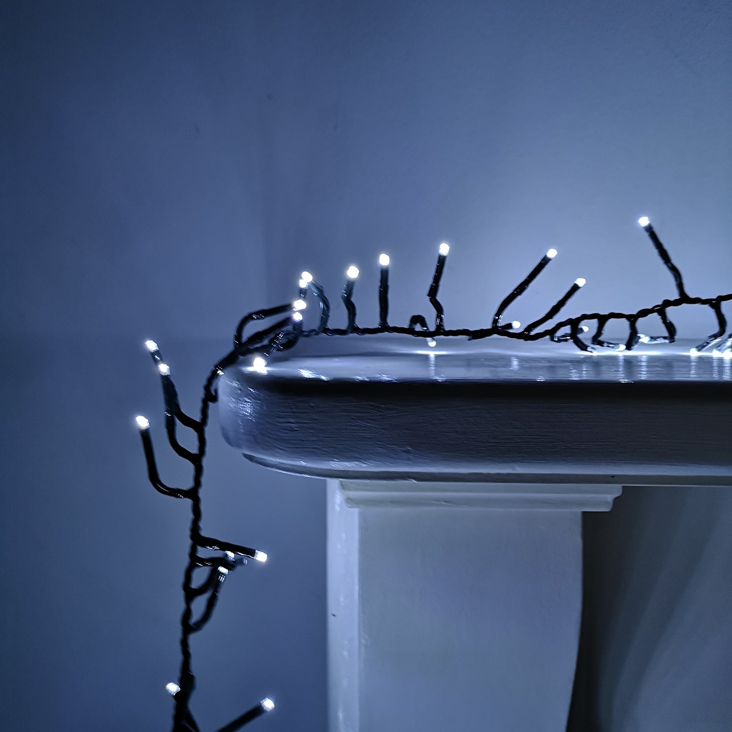 Factory Seconds: 960 LED 12.4m Premier ClusterBrights Indoor Outdoor Multifunction Mains Operated Christmas Cluster Lights with Timer in Cool White