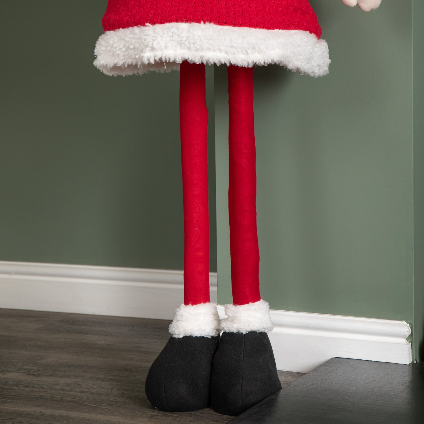 1.8m Tall Extendable Plush Santa Decoration with Telescopic Legs