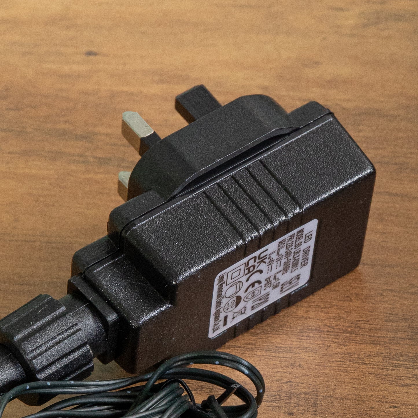 2 x AA Battery Replacement Plug in Power Adapter