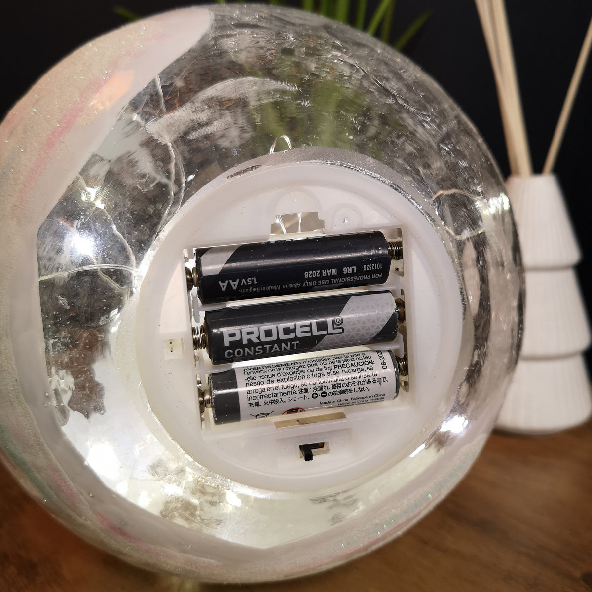 20cm Battery Operated Warm White LED Crackle Effect Ball Christmas Decoration with Snowman