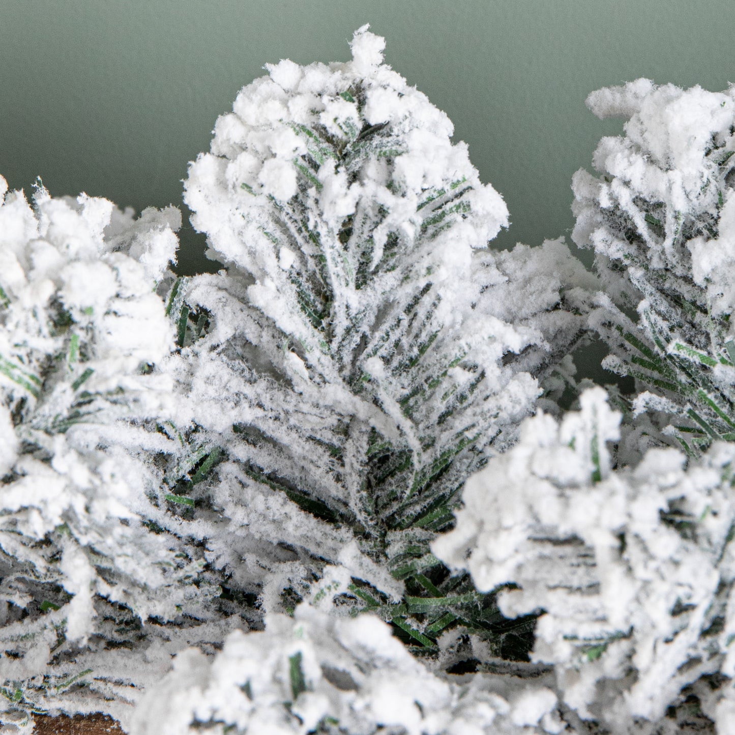 2.7m Imperial Snowy Christmas Garland with 180 Tips