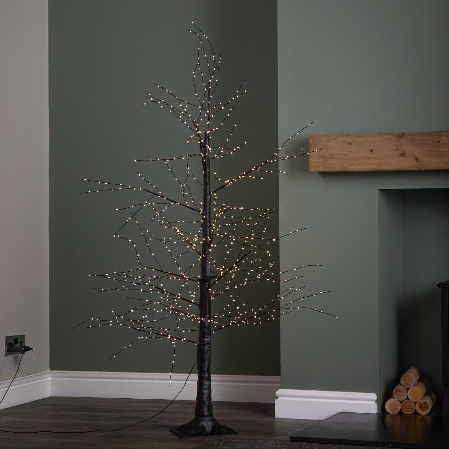 Factory Seconds: 5ft (1.5m) Tall Light up Black Micro Dot Christmas Tree with 800 Warm White LEDs and Remote Control