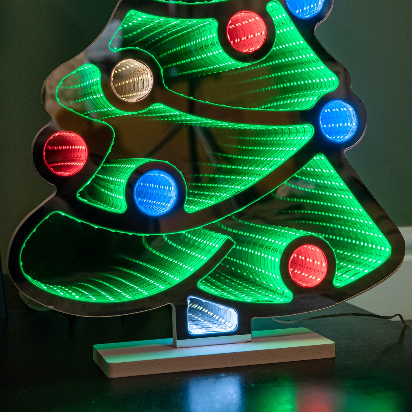 60cm Light up Christmas Tree Infinity Decoration with Multi-Coloured LEDs