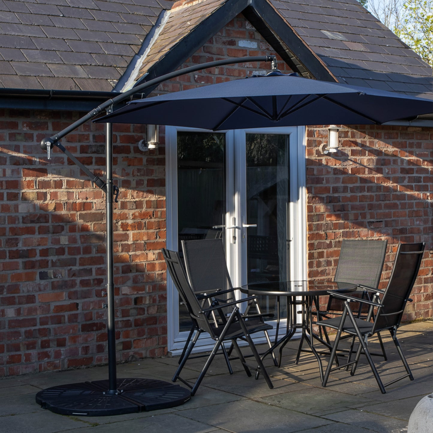 Outdoor 4 Person Round Glass Top Garden Dining Table Chairs With Blue Banana Parasol and Base Set