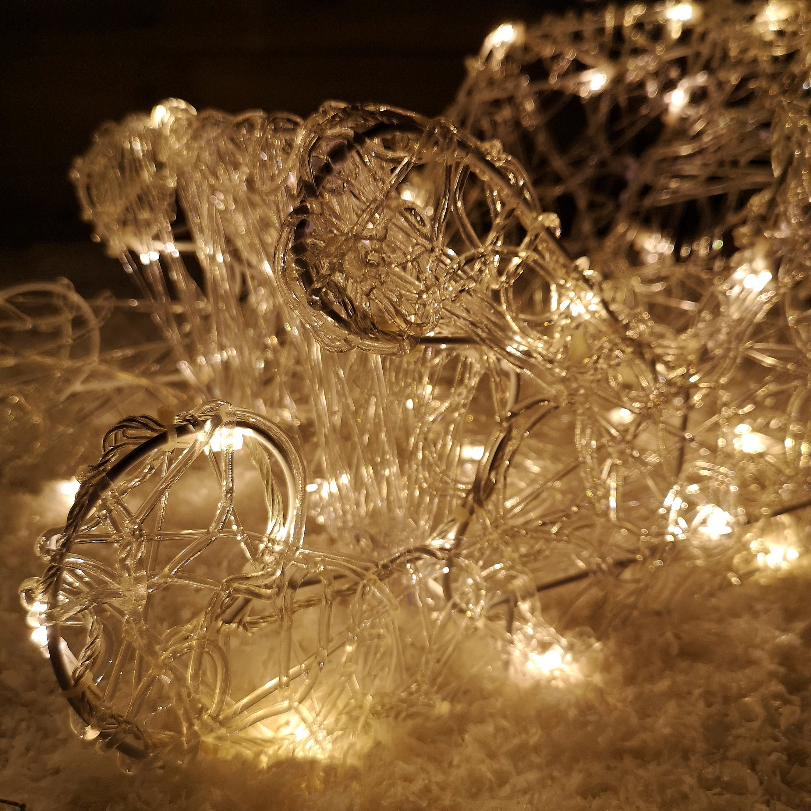 70cm Soft Acrylic Flashing LED Reindeer and Sleigh Christmas Decoration with Timer in Warm White