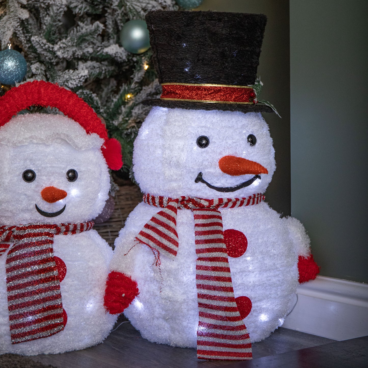 70cm Set of 3 Light up Foldable Cloth Christmas Snowmen with 130 White LEDs