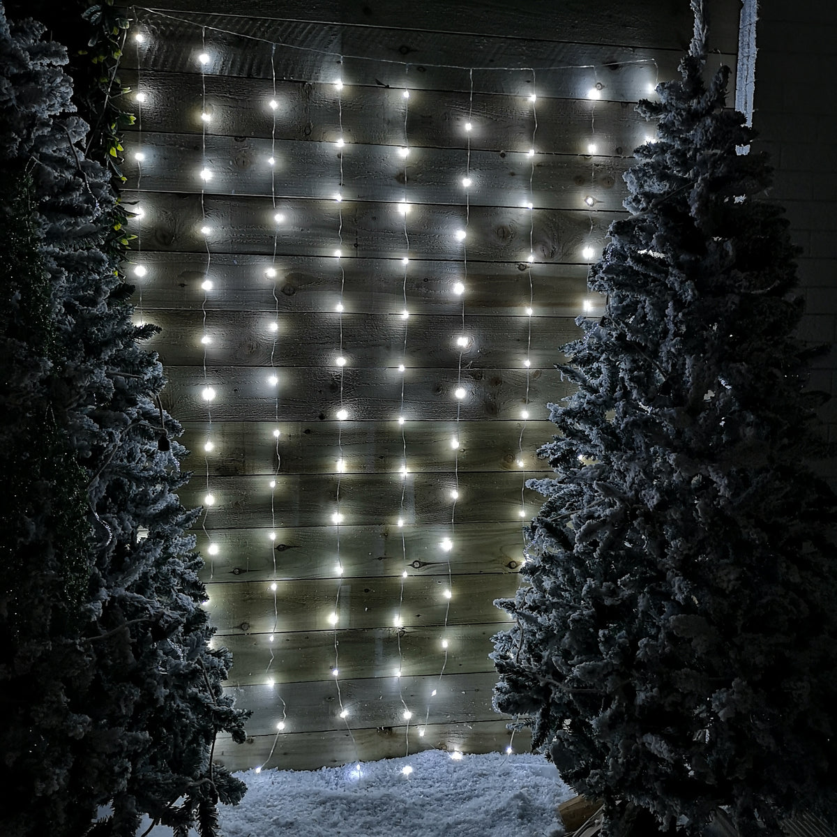 2.1m 300 LED Indoor Outdoor Party Curtain Christmas Lights in Cool White