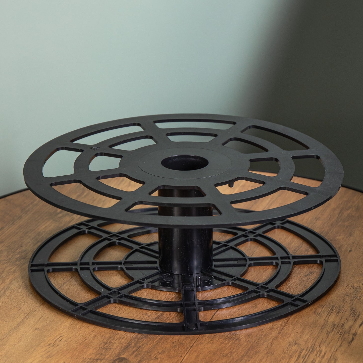 26cm x 9cm Black Plastic Christmas String Light Storage Reel