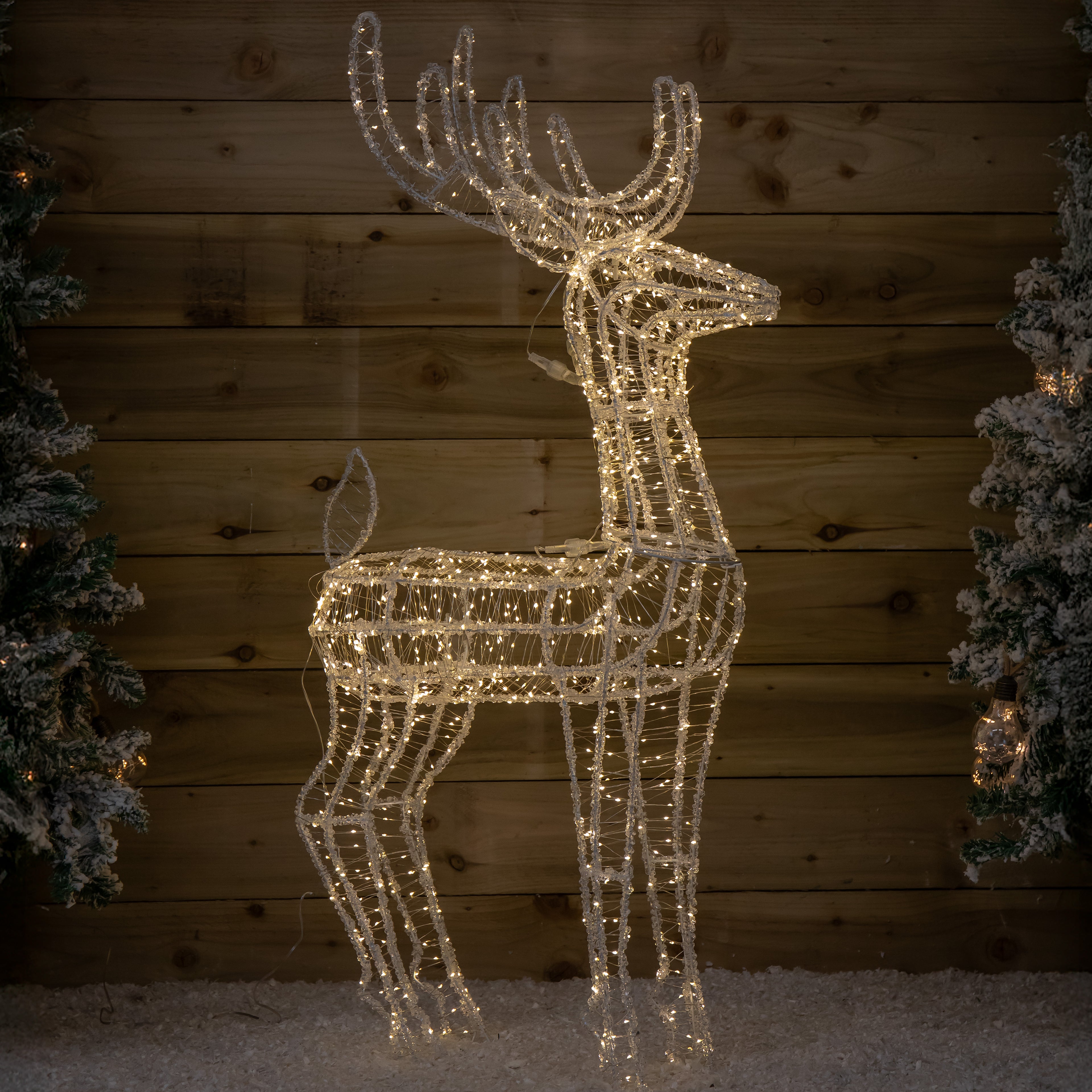 1.03m Light up Acrylic Christmas Reindeer Decoration with 1040 Warm White LEDs